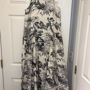 COS Black and White Maxi Dress with Modern Sophistication